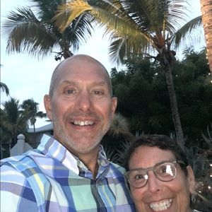 Meet your Posher, Bobbie